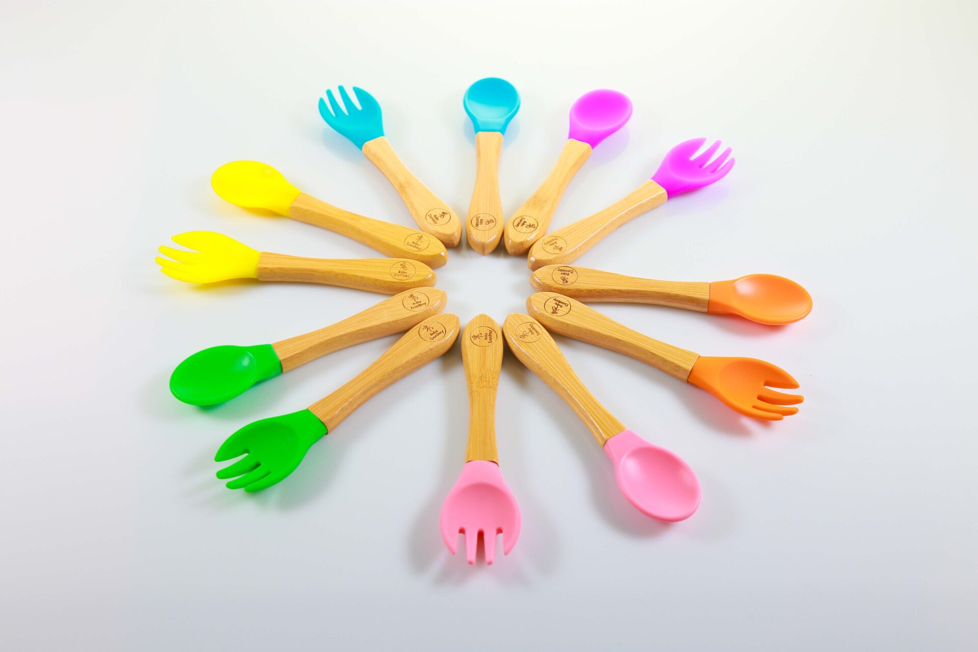 Baby Donkey Σετ Μπαμπού Παιδικό Πιάτο με βεντούζα Λαγουδάκι & Κουτάλι-Πιρούνι - Image 7